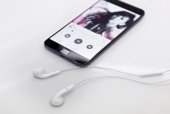 魅族MX4 Pro搭配EP21 HD體驗 繞梁之音