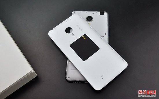 魅族MX4 Pro評測：創(chuàng)新還是抄襲？