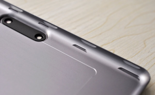 讓世界立體 大巨龍裸眼3D平板拆解