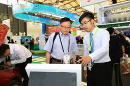 楊景：車聯(lián)網(wǎng)2.0呼喚汽車界的蘋果(圖1)