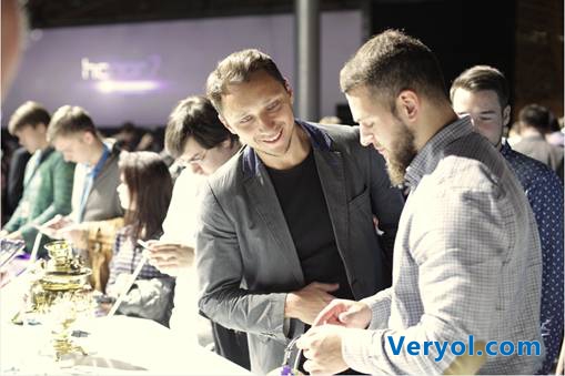 榮耀手環(huán)zero俄羅斯驚艷發(fā)布 下一站會(huì)是哪國？(圖3)