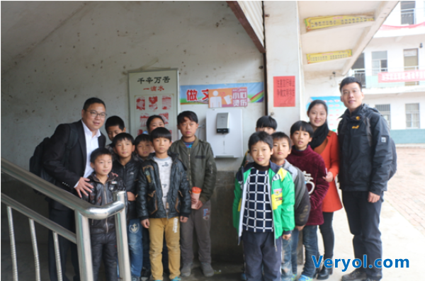 美的凈水器“以愛凈水”關注農(nóng)村兒童的飲用水健康