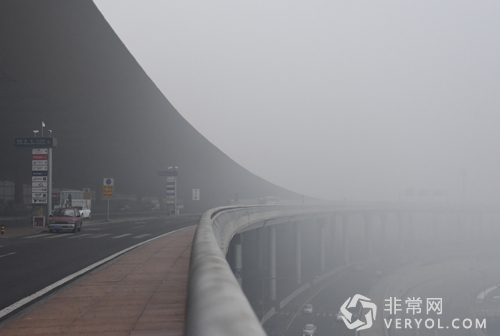 中央空凈嵌入智能場景 愛優(yōu)特開啟高效凈化活性氧新時代(圖1)