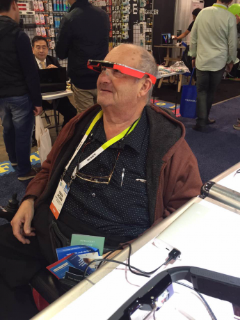 之點(diǎn)眼鏡引爆CES展 國(guó)際知名廠家紛至而來(lái)(圖4)