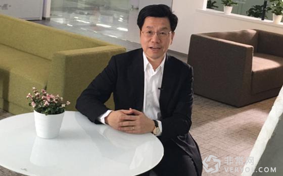 李世石與AlphaGo人機(jī)巔峰對(duì)決！或?qū)⒁?:2比分取勝