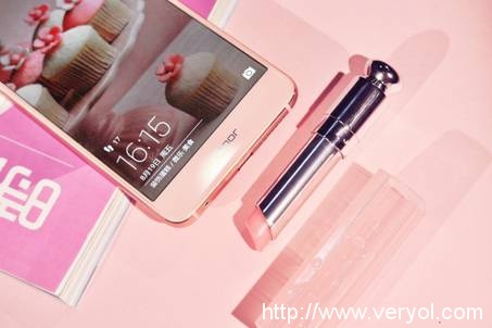 中秋潮禮首選榮耀8櫻語粉版明日首發(fā)(圖5) 說明: MacHomeDesktop松哥拍一組組.jpg