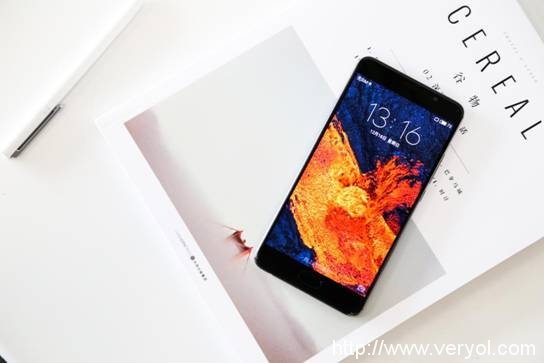 8890頂級(jí)性能 魅族PRO 6 Plus熱度媲美小米MIX(圖1)