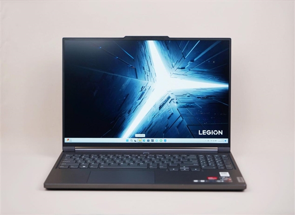 滿血3A平臺！聯(lián)想拯救者R9000X 2022圖賞