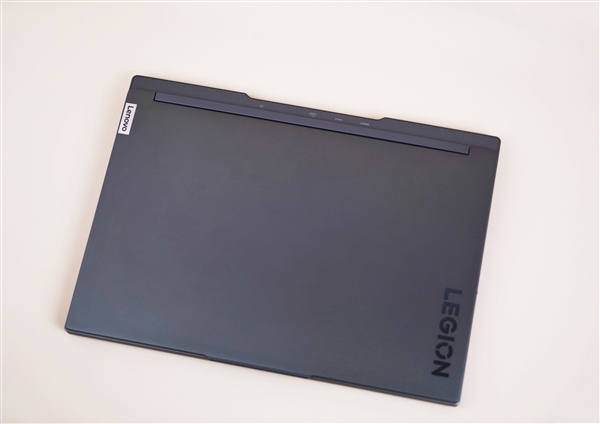 滿血3A平臺！聯(lián)想拯救者R9000X 2022圖賞