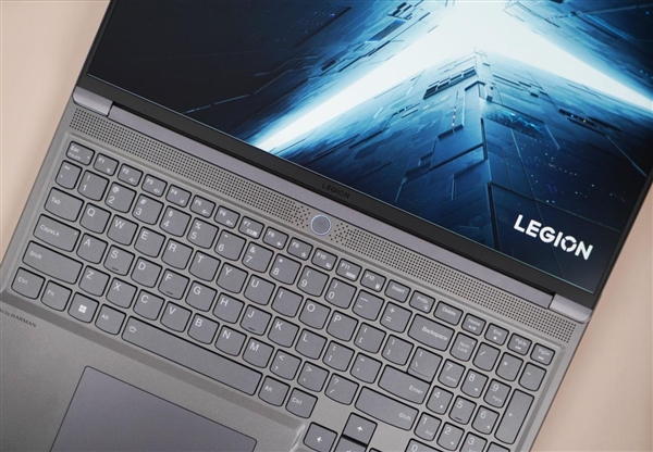 滿血3A平臺！聯(lián)想拯救者R9000X 2022圖賞