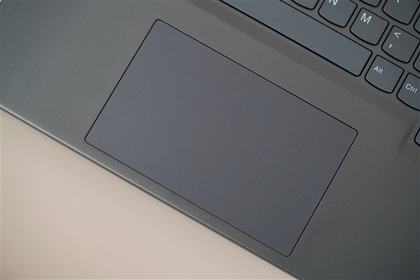 滿血3A平臺！聯(lián)想拯救者R9000X 2022圖賞