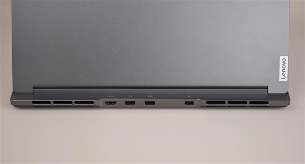 滿血3A平臺！聯(lián)想拯救者R9000X 2022圖賞