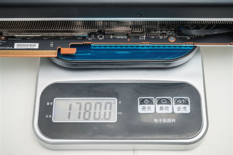 AMD RX 7900 XTX/XT深度評測：死死咬住4080 拒絕一家獨大！