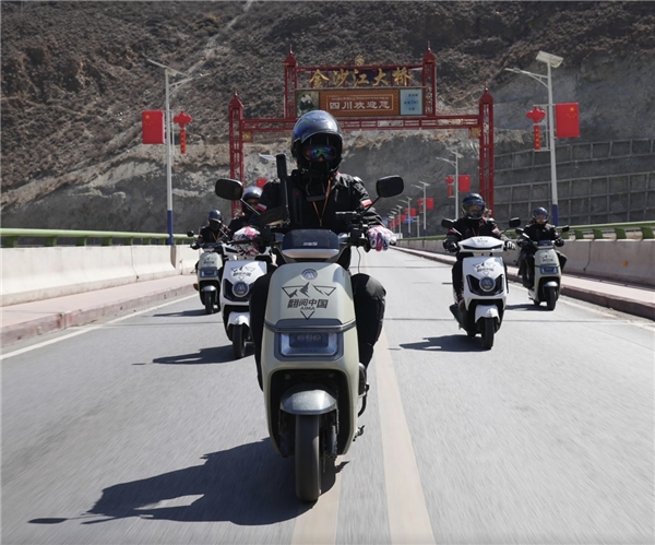 翻閱中國愛瑪火力全開，勇士挑戰(zhàn)極限探索極地，看愛瑪指揮官2023致勝未來(圖2)