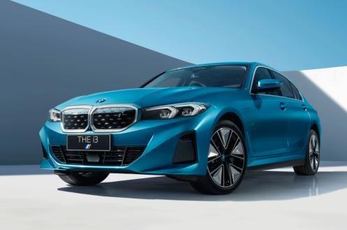 寶馬3系純電被曝裸車價(jià)為22.5萬(wàn)元甩賣