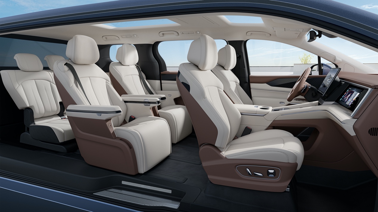 華夏之光 耀世而來！比亞迪中大型旗艦MPV夏內(nèi)飾科技全球首發(fā)(圖5)