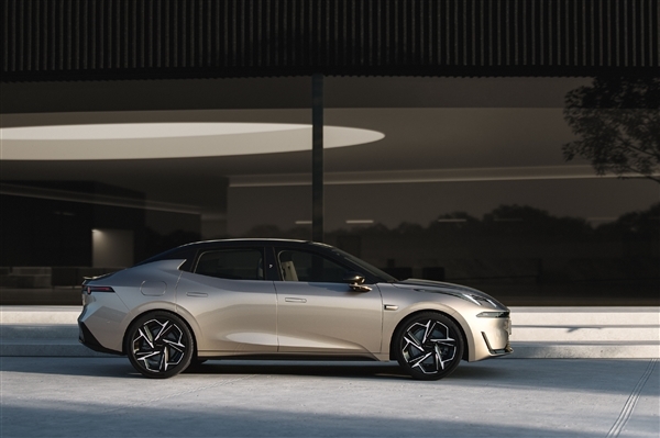 吉利高管稱不比比亞迪差：有信心回到汽車品牌銷量第一！