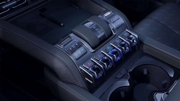 28.98萬(wàn)起！比亞迪方程豹豹5上市72小時(shí)大定突破1萬(wàn)臺(tái)