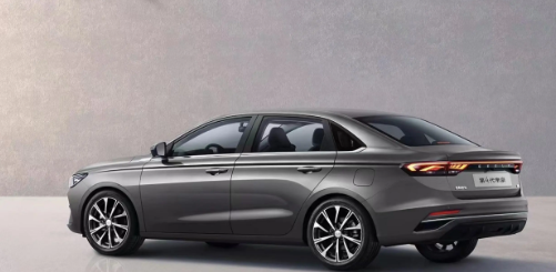 國產(chǎn)家轎卷王再升級(jí)！新款吉利帝豪7月6日上市：現(xiàn)款6.99萬元起