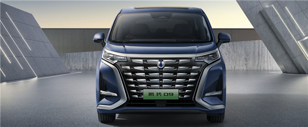 農(nóng)村路況實(shí)測(cè)油耗5-6L 比亞迪首款高端MPV騰勢(shì)D9成了：33.58萬(wàn)起賣(mài)瘋