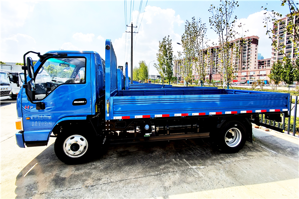 城配物流不二之選，認準(zhǔn)江淮康鈴創(chuàng)富之星(圖7)