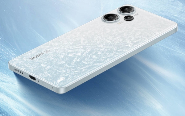 1TB手機(jī)已成白菜價(jià)！2023或成大內(nèi)存機(jī)型普及元年