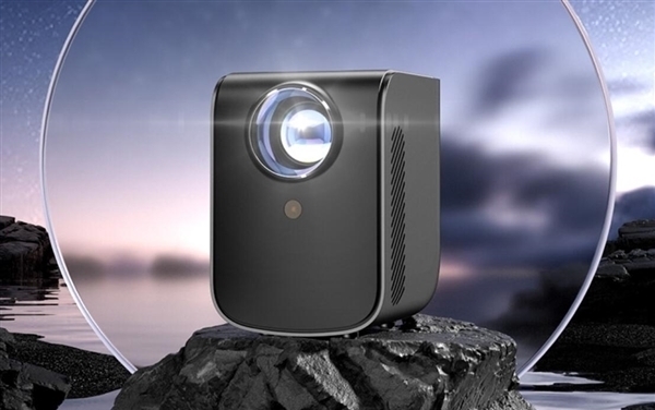 200元就別談品質(zhì)了 影院投影機(jī)到底牛在哪