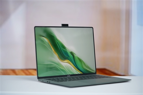 趙明回應(yīng)榮耀MagicBook Art 14與華為Matebook X Pro很像：明明好很多