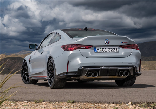 最快3.5秒破百 燃油性能車新款寶馬M4國(guó)內(nèi)交付：89.39萬起