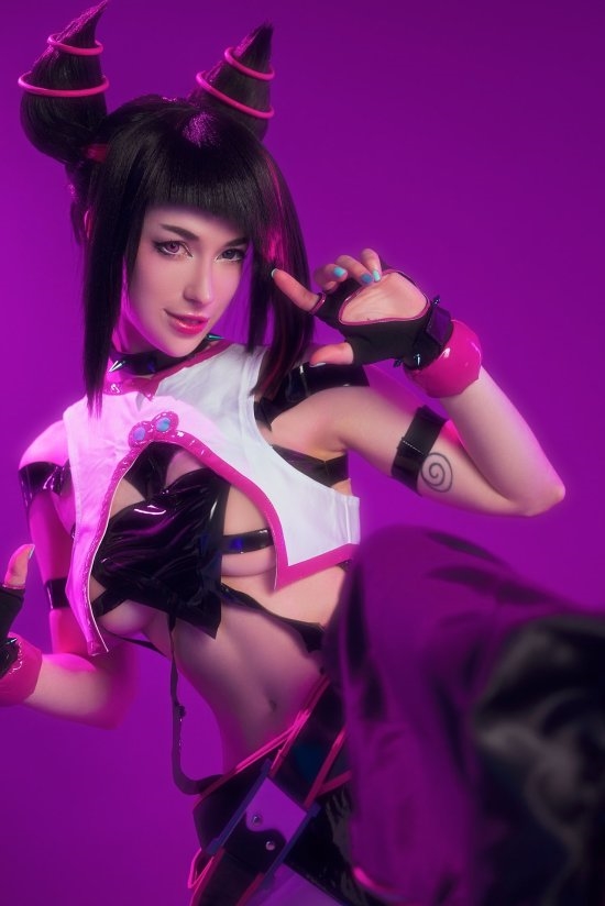 今日份寶藏COS：苗條蛇腰輕松駕馭蒂法、影心