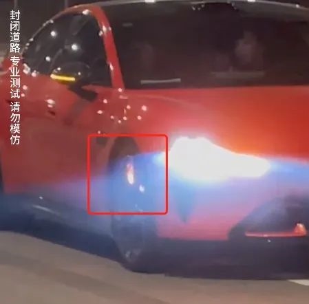 小米SU7賽道上墻火了！你還真不能怪剎車片