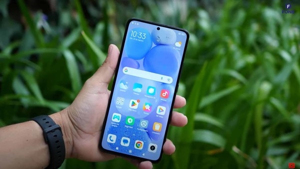 小米13T真機曝光：開箱視頻提前曝光 長得有點眼熟