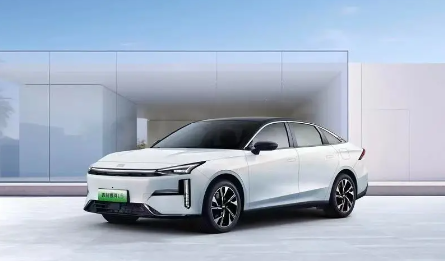 進軍細分市場 吉利下半年再推6款新能源車型