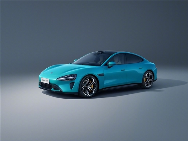 小米回應第一輛車為什么做轎車而不是SUV：時代精英的第一選擇