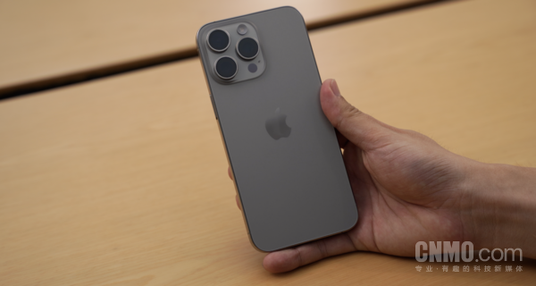 打敗蘋果的不是華為小米 而是爾濱！3分鐘掉電70%