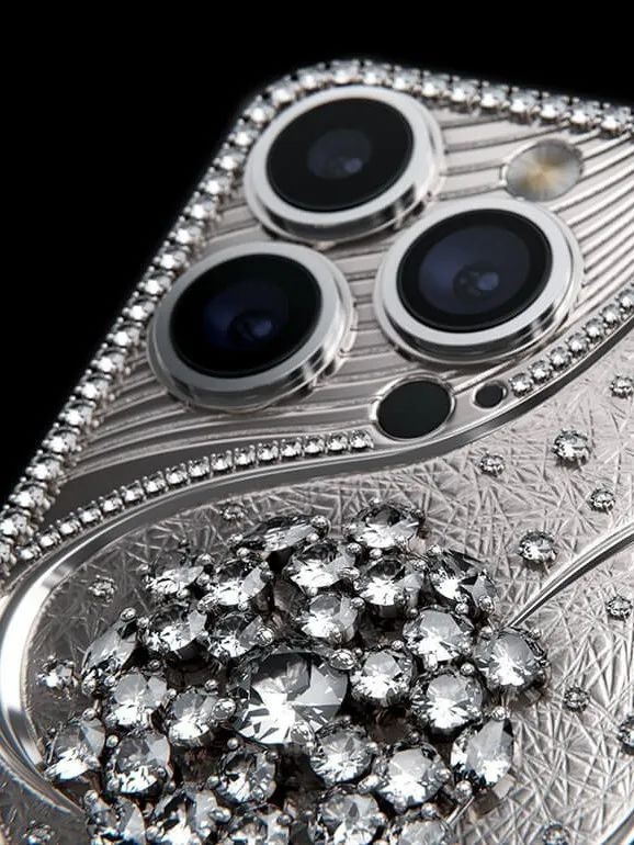 鑲嵌570顆鉆石！俄羅斯推出最貴iPhone：售價超400萬元