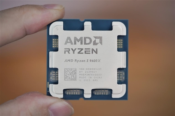 AMD銳龍5 9600X全6核飆到7GHz！入門芯片刷新Zen5記錄