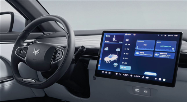 “百萬級超跑平替”極狐S5亮相 極狐汽車登陸2024春季大河國際車展