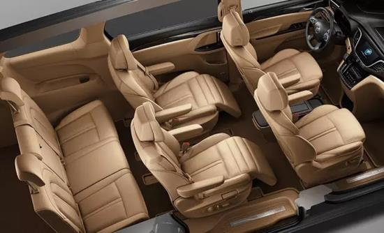 國產車企開始卷MPV 豐田加價提車的美夢快做完了？