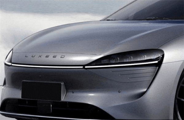 鴻蒙4.0！華為第一款純電轎跑最新官圖：高性能卡鉗＋ADS2.0(圖7)