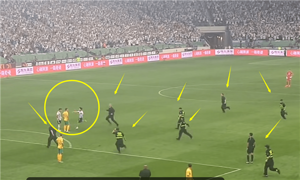 球迷沖進(jìn)球場(chǎng)抱梅西 保安是否被辭退？公司回應(yīng)：等官方結(jié)果