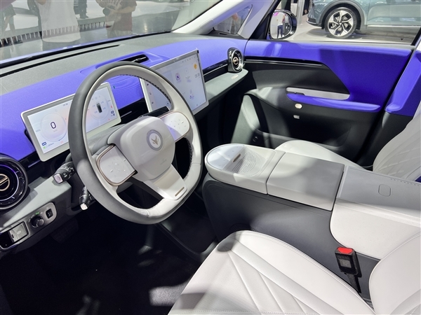 全球首款“帶娃神車”極狐考拉上市：自帶兒童座椅  13.18萬起售