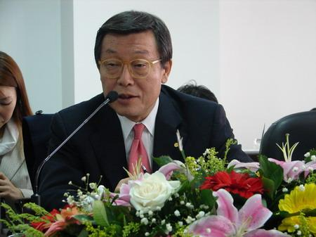 豐田章男：一年賣出1049萬(wàn)輛汽車！卻敗給了電動(dòng)車