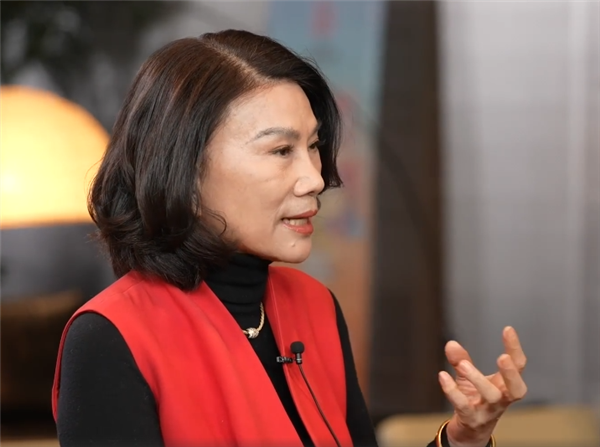 董明珠：格力空調(diào)10年免費(fèi)包修 對手不敢這么做