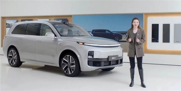 理想汽車全自研大模型Mind GPT 綜合性評(píng)測(cè)榜單雙榜第一