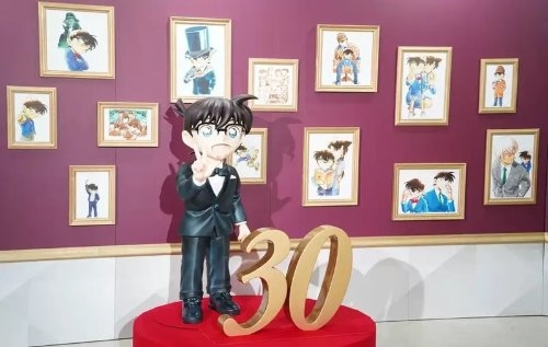 官方統(tǒng)計：《柯南》中毛利小五郎只被麻醉針扎了55次
