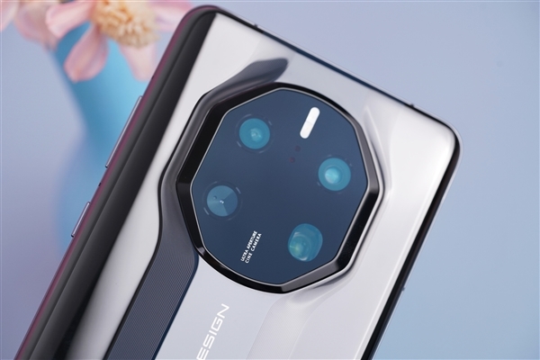 華為Mate 50 RS保時(shí)捷設(shè)計(jì)首次優(yōu)惠：僅11999元 首發(fā)被炒到2萬+