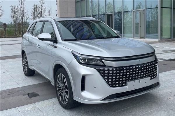 比亞迪DM-i+華為HiCar3.0！賽力斯藍(lán)電E5限時(shí)直降4萬(wàn)：9.98萬(wàn)可買