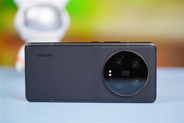 小米14系列將首發(fā)徠卡Summilux鏡頭：F1.4超大光圈 超越Ultra