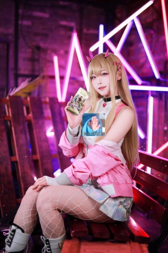 韓妹《妮姬：勝利女神》COS圖賞：身材優(yōu)勢(shì)盡顯